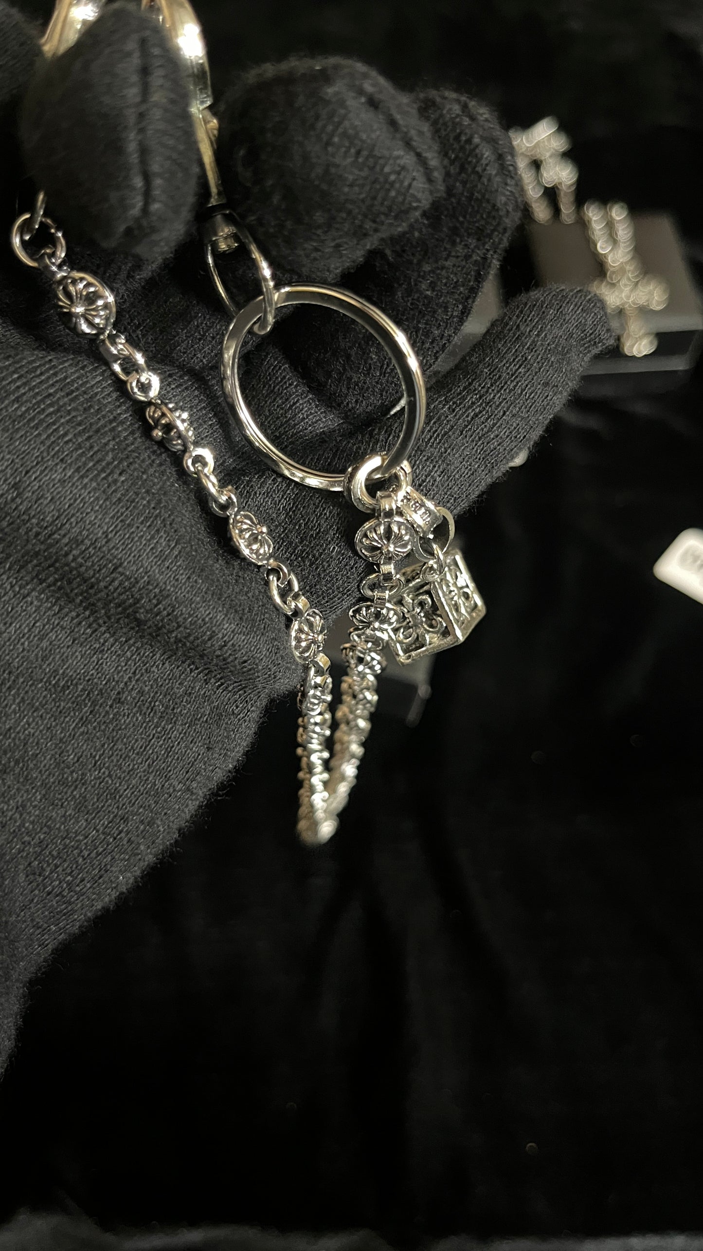 Wallet chain