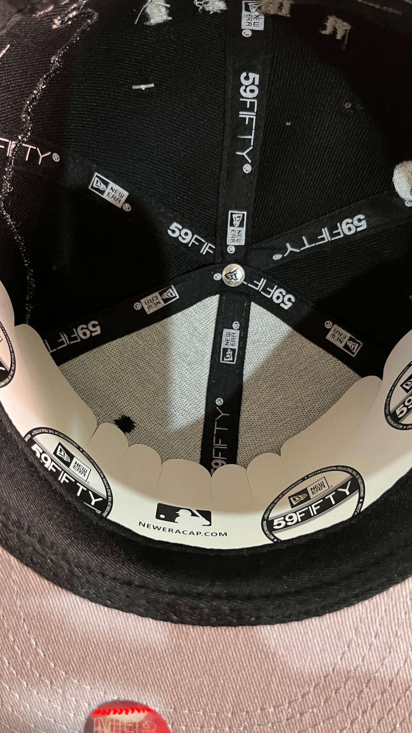 NE - Phillies cap (limited edition)