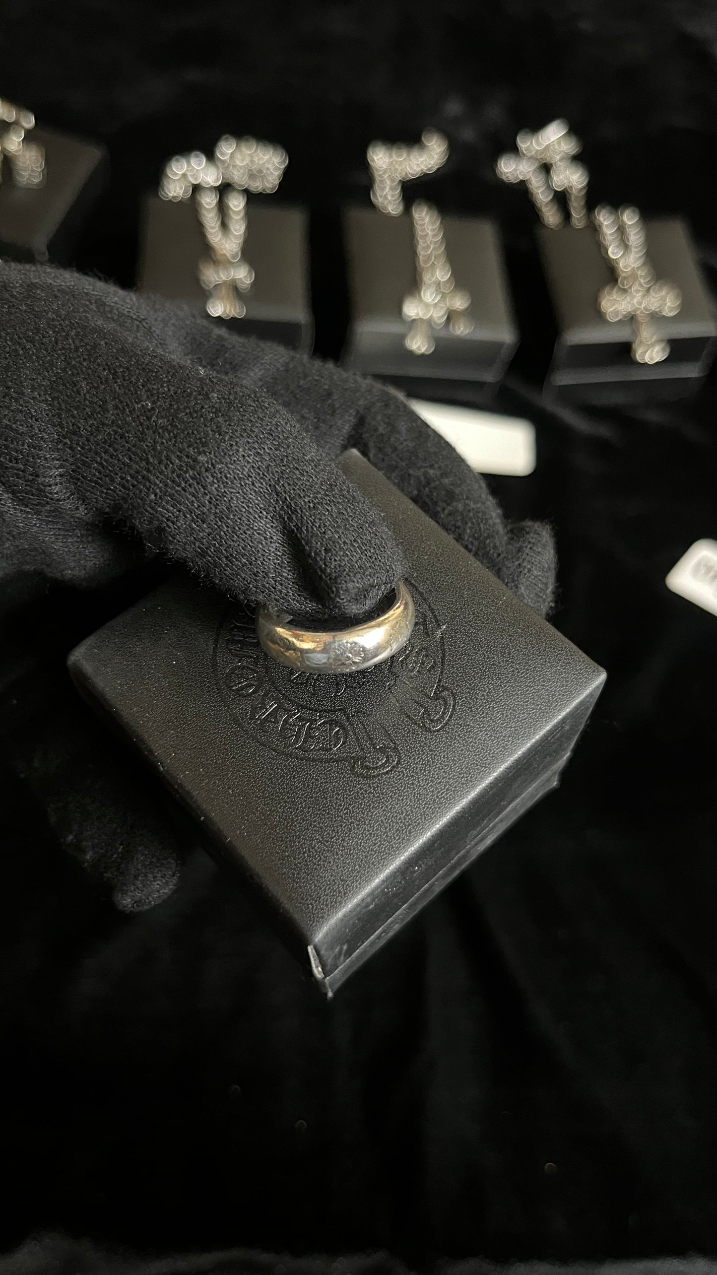 Ring IV