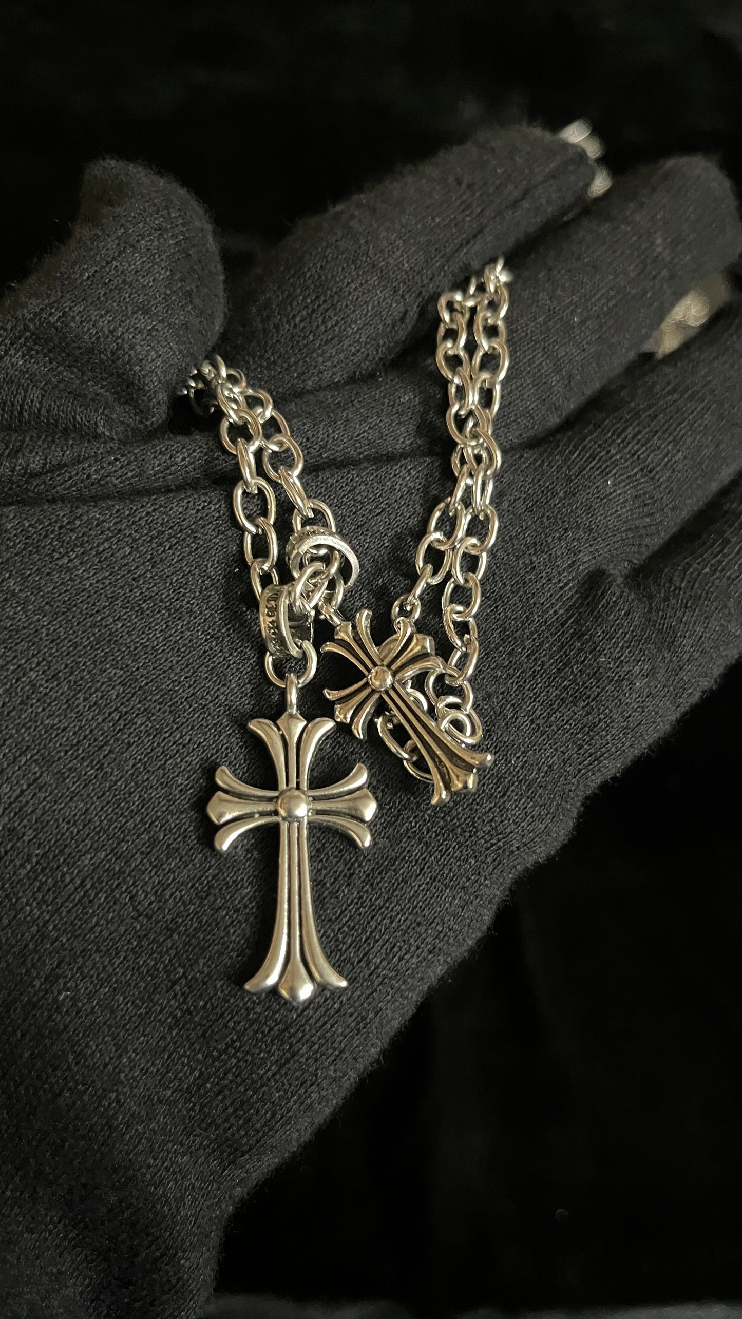 Cross - neck chain II