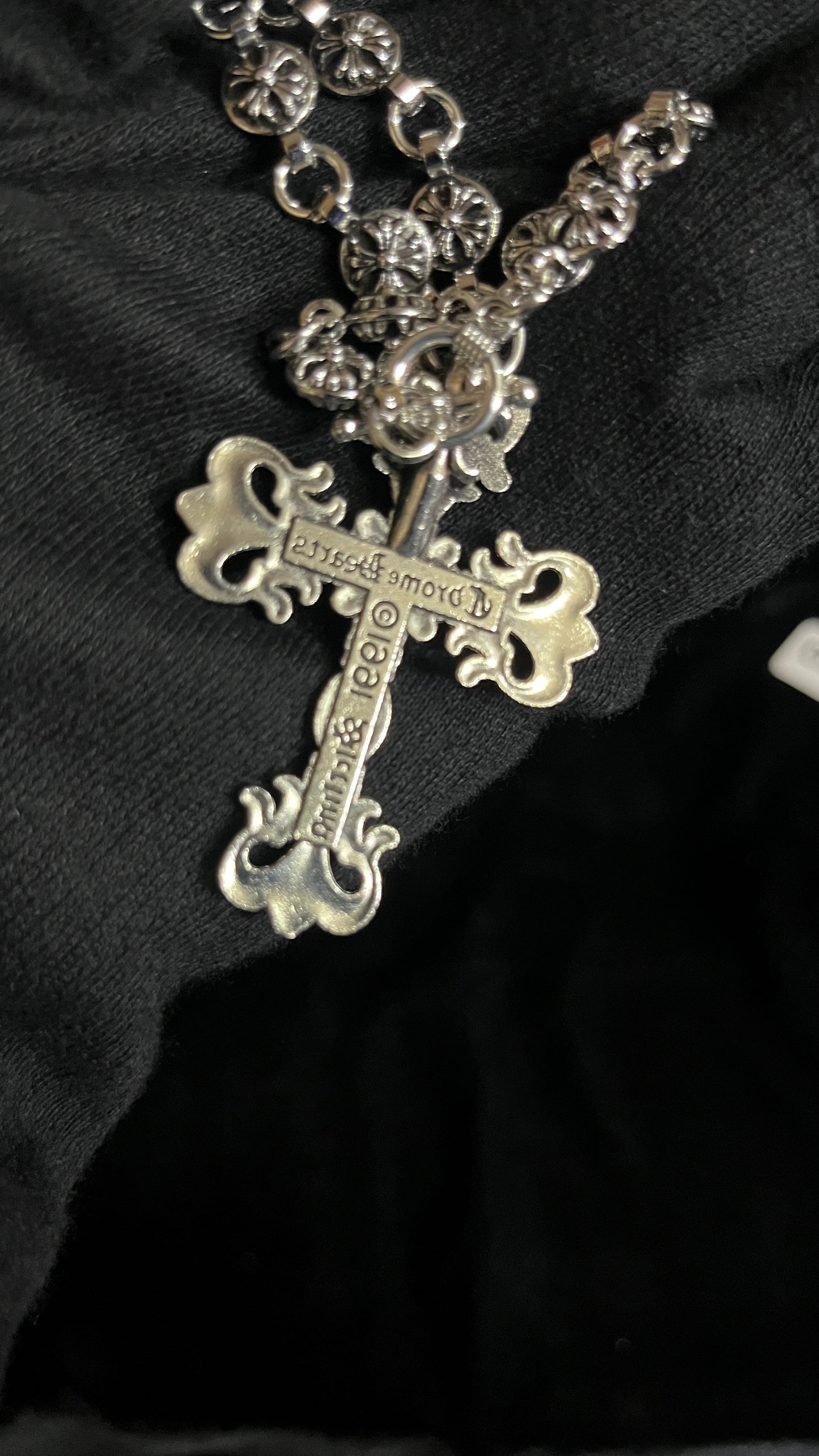 Cross - neck chain III
