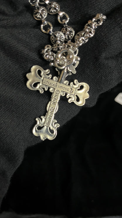 Cross - neck chain III